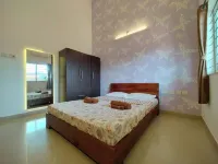20 Mins From Sunburn, 2BHK Apt with Pool in Siolim
