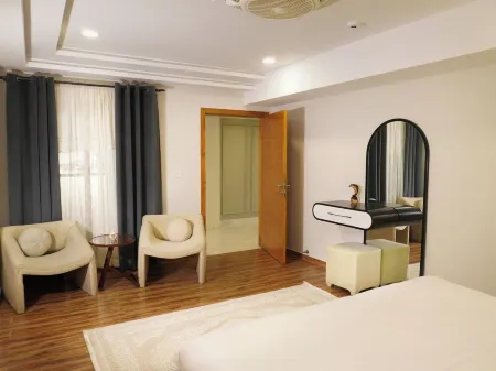 FIOR Residence  1-BHK Apt in Rawalpindi Отели в г. Rawalpindi Tehsil