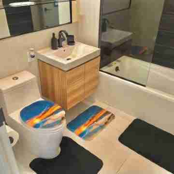 Cozy Luxurious Guest Suite Rooms