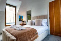 Escape to Broadstairs, Luxury Seaside Home, Sleeps 6