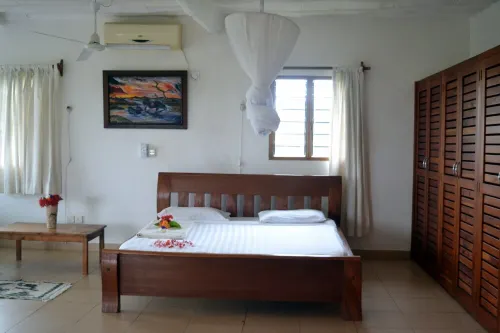 Perfect pool view and beach relaxation at Diani. Hotels in Msambweni