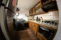 Carlito′s Way Food & lodging