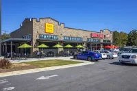 Comfy and Clean 1 Bedroom Flat in Trendy Midtown