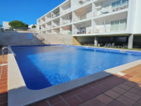 Seafront Complex with private pool, two bedroom apartment fully equipped Hotels in Fuseta