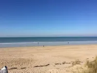 New 2-bedroom apartment 250 m from the beach, in the heart of Jullouville