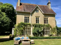 Parsonage House Hotels in Grittleton