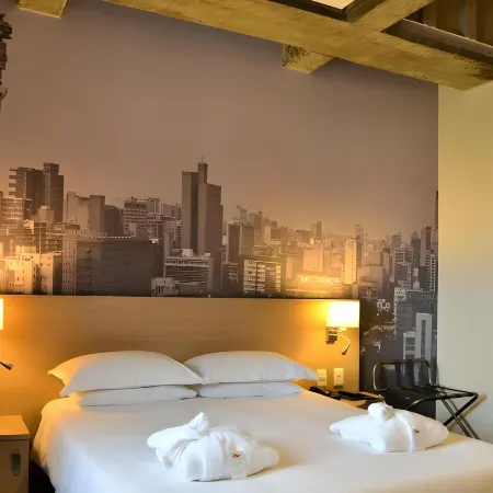 Reef Hotel Отели рядом с достопримечательностью «Музей «Фиетас»»