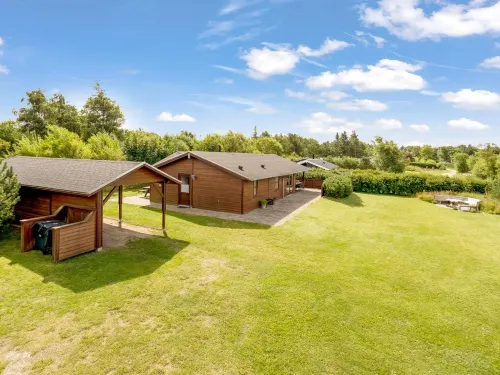 "Yngve" - 3.5km from the sea