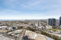 City Road Apartments by Urban Rest