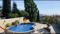 Villa Batu Indah - Pensionaatit