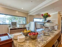 Amanzi Hotel, Ascend Hotel Collection - breakfast