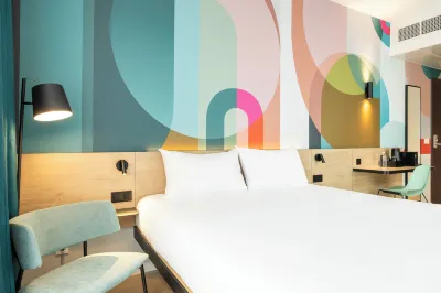 B&B HOTEL Luxembourg Centre Cloche d'Or  호텔