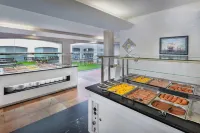 Hotel Navegadores - breakfast