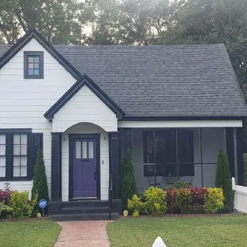 The Moise Manor,  a 1934 Bungalow, centrally located in the heart of Sumter.