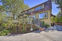 Chic Lake House w/ Furnished Deck & Hot Tub!