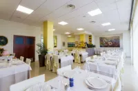 Piccolo Hotel - breakfast