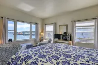 Inn on the Harbor Hotels in Stonington