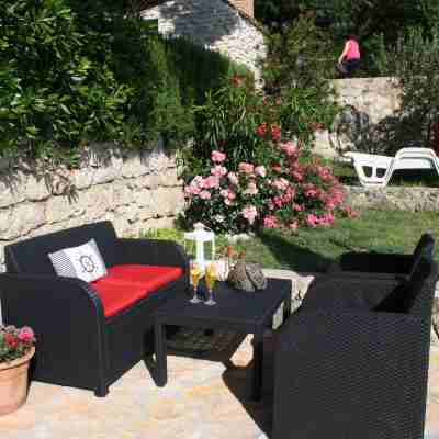 Apartment in Maslenica by the Sea Hotel Exterior