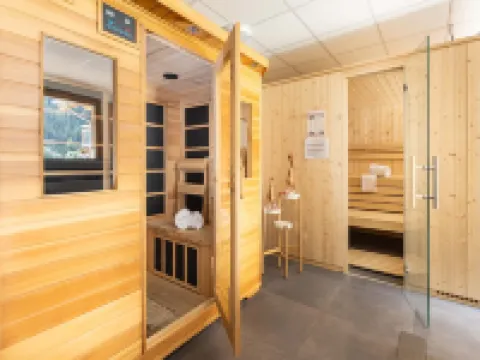 Chalet in Paradiski with Stunning Mountain Views