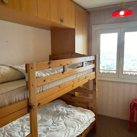 Apartment in Veysonnaz with balcony