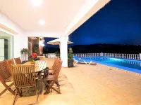 Spacious Home in Teulada - Uima-altaat