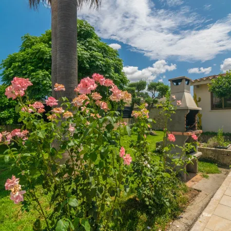 Es Desaigua - Villa With Private Pool In Llubi