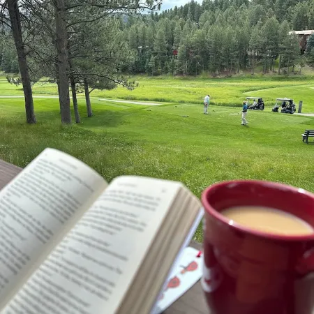 Golf Course and Mountain View - Minutes from the Resort