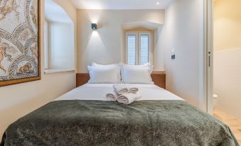 Porta Stella 2-Bedroom Luxury Apartment