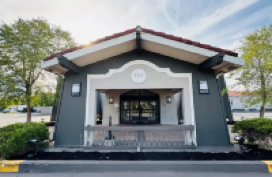 Baymont by Wyndham Indianapolis Airport Lynhurst Hotels in Marion County