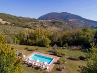 Apartment in farmhouse with pool