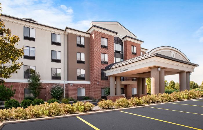 Holiday Inn Express & Suites CLEVELAND-RICHFIELD by IHG