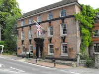 Chequers Inn by Greene King Inns