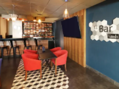 ฮอลิเดย์ อินน์ โรงแรมแอนด์สวีทส์ เอร์โมซิโย แอโรปูเอร์โต บาย IHG โรงแรมในเอร์โมซีโย