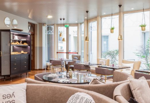 홀리데이 인 부대시설