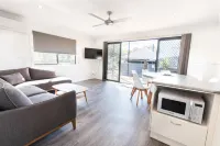 Geelong Holiday Park Hotels in Grovedale