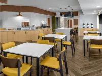 Fairfield Inn & Suites Saginaw Hotels in Saginaw County
