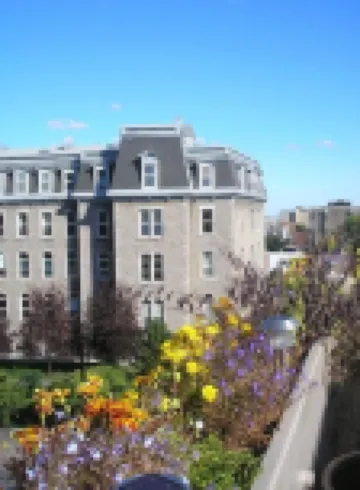 โฮสเทลออแบร์ดูแพล็ตโต