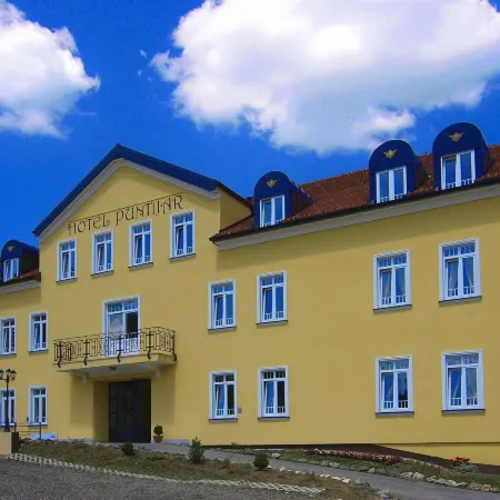Hotel Puntijar