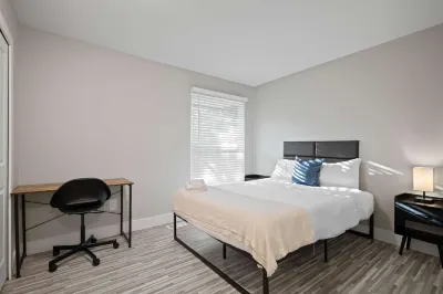 Comfortable 2BR 2BA Home Away From Home Hotels near francesca's