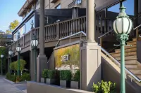 Crest on Barkly Hotel Hotel in zona Windsor Railway Station