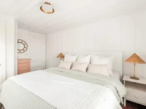 Carpinteria Beach Front Bungalow Hotels in Carpinteria