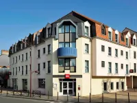 Ibis Styles Boulogne Sur Mer Centre Cathedrale Hotels in Wierre-Effroy