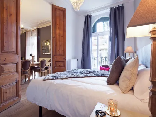 Belvilla by OYO Catalunya Palace Apartment