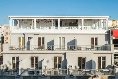 피레우스 시티 호텔  호텔