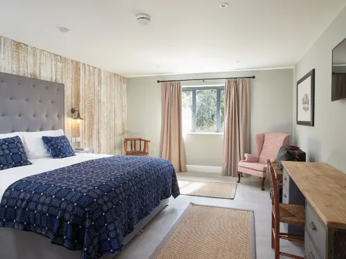 The Pig Shed Motel - 2-Star