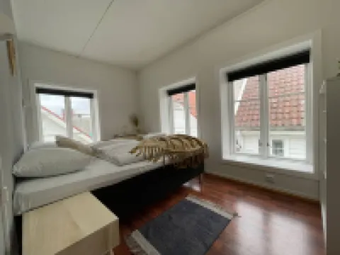 Stavanger BnB 15 – Central Apartment with Private Sauna & Billiards