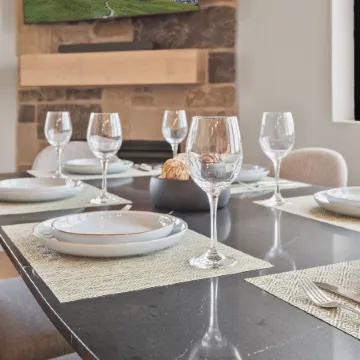 Mountain View Magic - Mayflower Lakeside