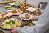 Hotel Gasthof Süßer Grund - breakfast