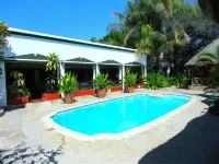 Ngandu Hotel - Rundu - Pools