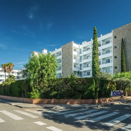 Fergus Club Pineda Splash Отели в г. Пинеда-де-Мар